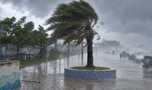 Cyclone Arnab Intensifies: Andhra Pradesh and Odisha on High Alert as Heavy Rain Threat Looms